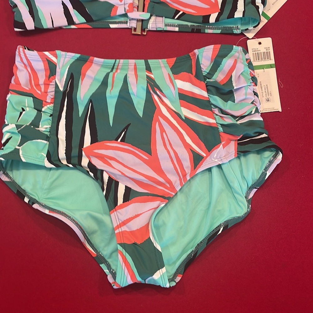 Anne Cole Bathsuit & Cover-up - Picture 4 of 7